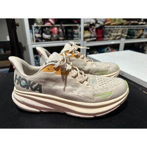 Hoka One One Clifton 9 Women's Tan Pink Size 10.5
